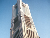 横浜ランドマークタワー