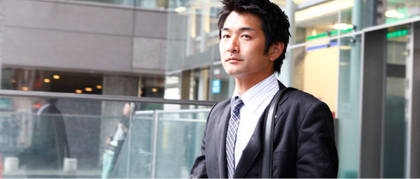会社の顔としての責任感と信頼を背負い楽しく仕事に取り組む